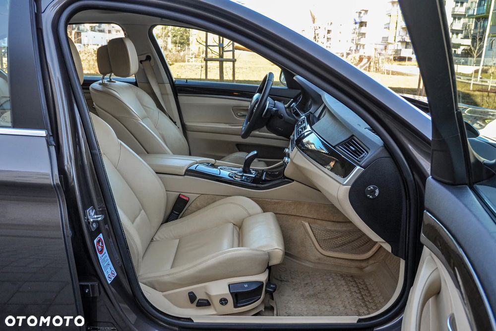 BMW Seria 5 - 11