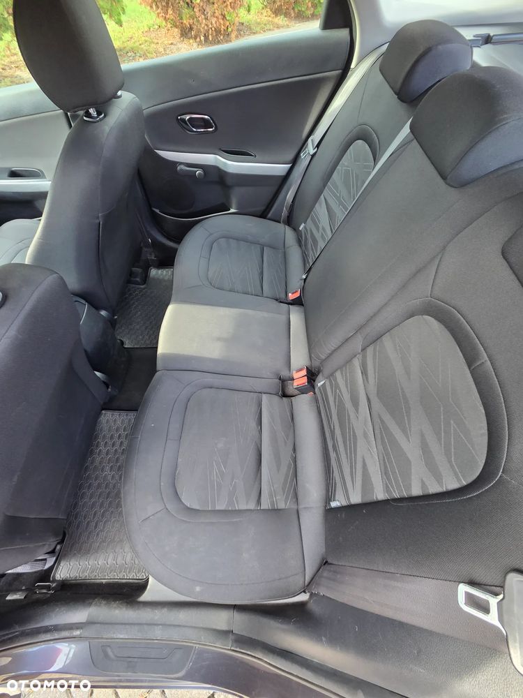 Kia Ceed - 18