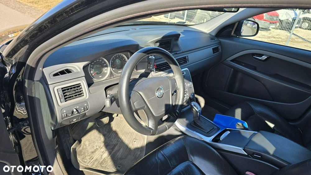 Volvo V70 - 16