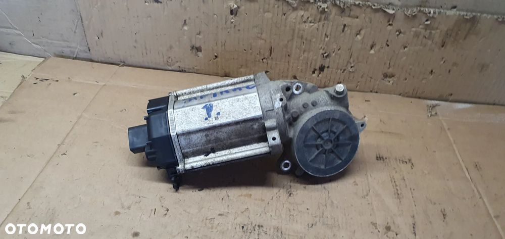 Silnik maglownicy przekładni kierowniczej Opel Zafira C 0273010201 - 4