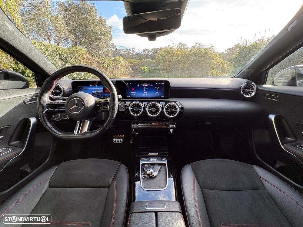 Mercedes-Benz A 200 AMG Line Aut. - 21