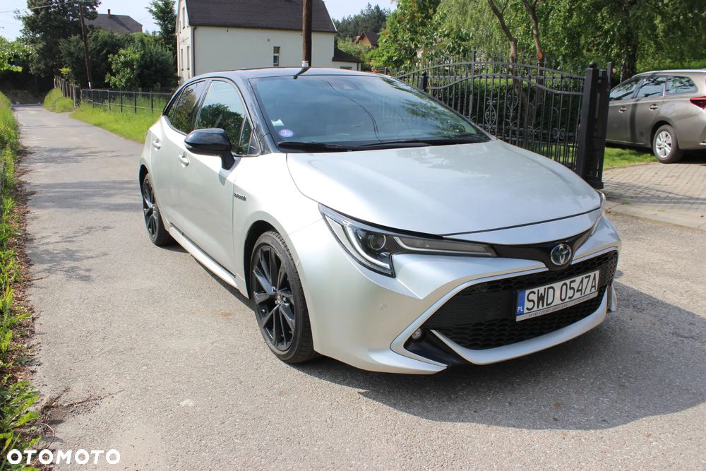 Toyota Corolla 2.0 Hybrid GR Sport - 1