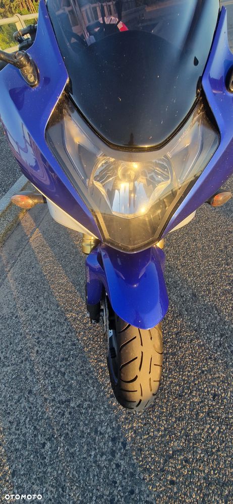 Honda CBR - 12