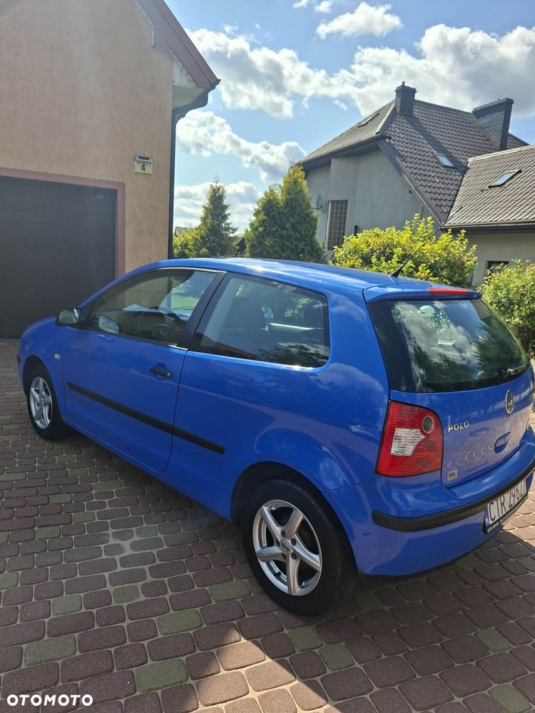Volkswagen Polo - 5