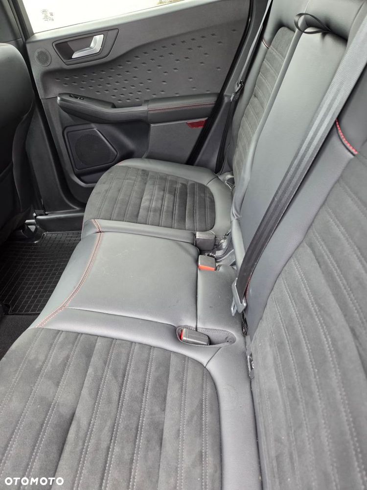 Ford Kuga 2.5 Duratec PHEV ST-LINE X - 16