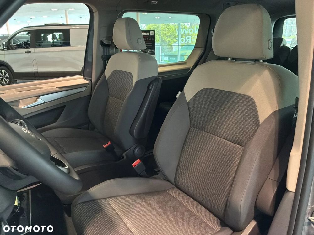 Volkswagen Multivan - 14