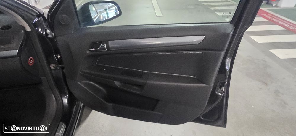 Opel Astra 1.7 CDTI Cosmo - 17
