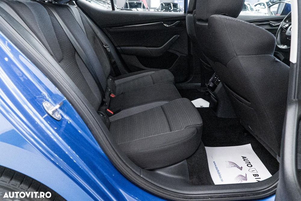 Skoda Octavia 1.5 TSI ACT Style - 9