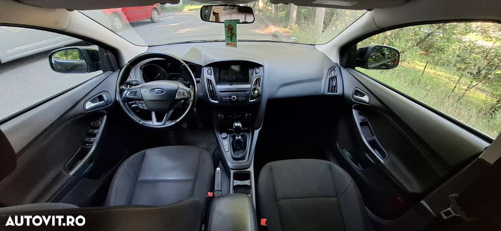 Ford Focus 1.5 TDCi Trend - 8