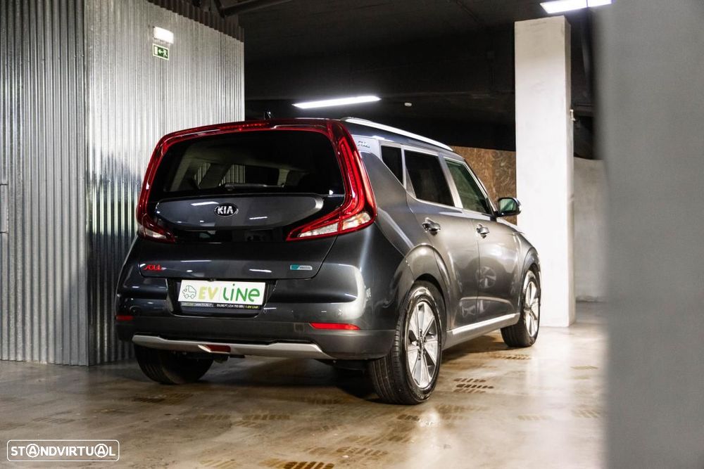 Kia e-Soul Vision - 9