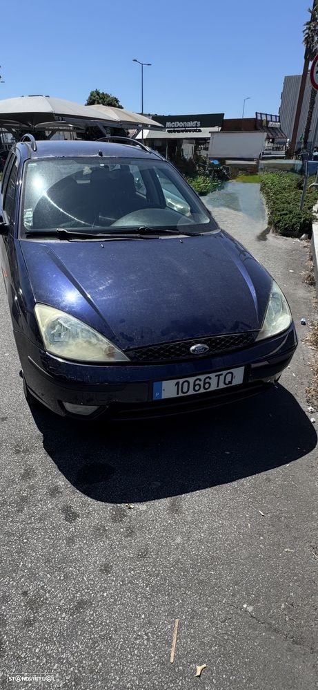 Ford Focus SW 1.6 Ambiente - 2