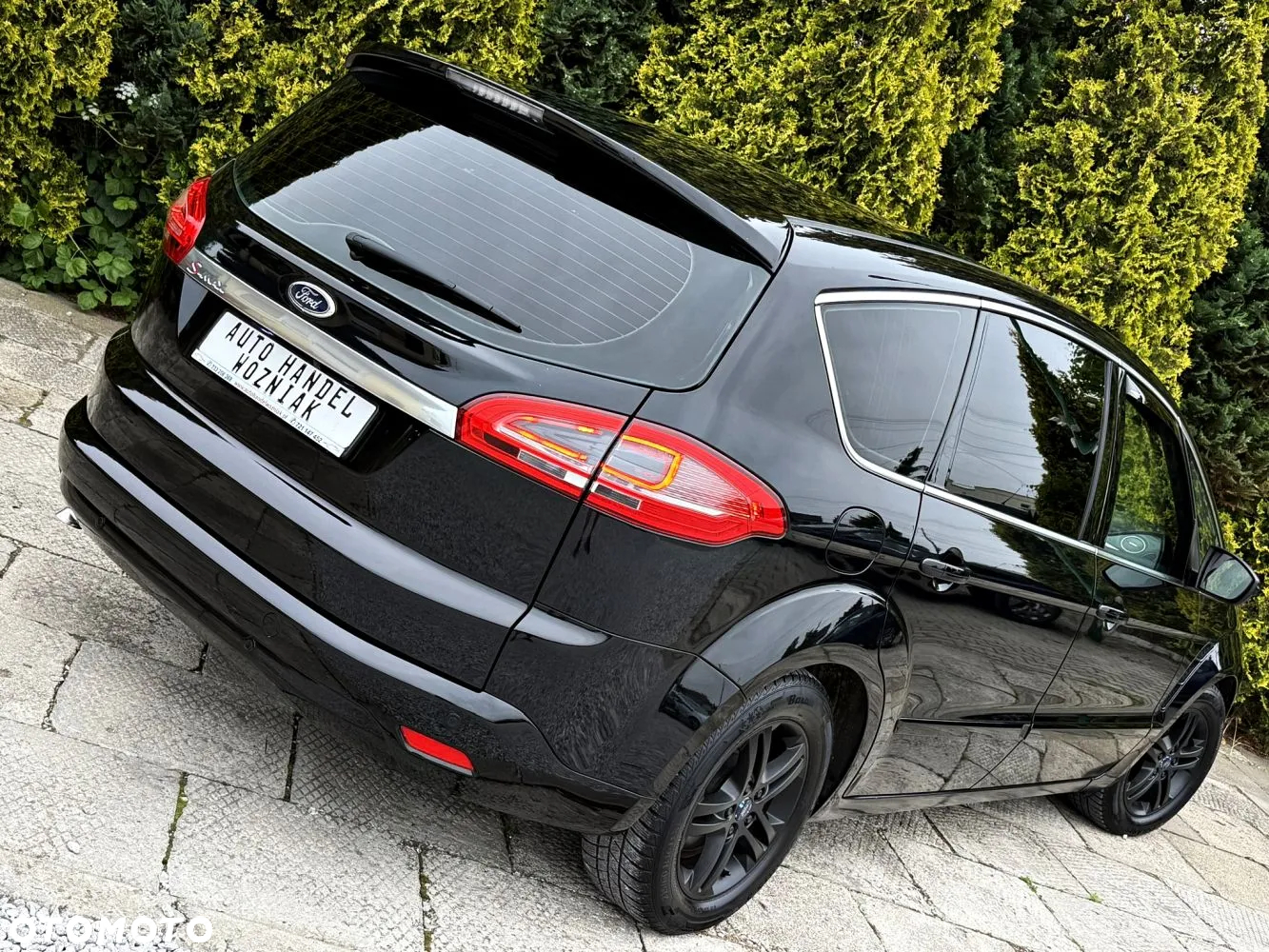 Ford S-Max - 10