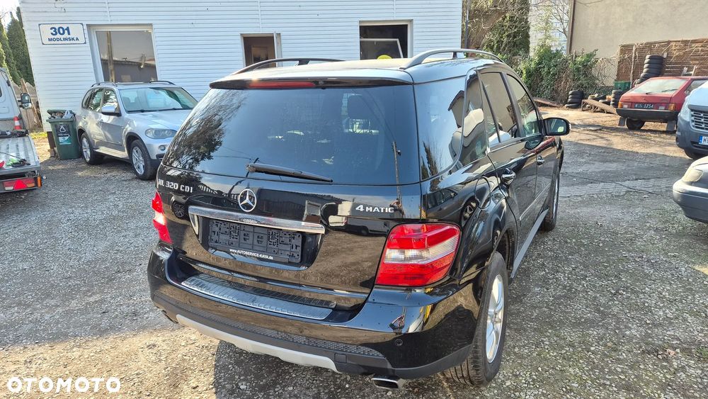 Mercedes-Benz ML 320 CDI 4Matic 7G-TRONIC - 5