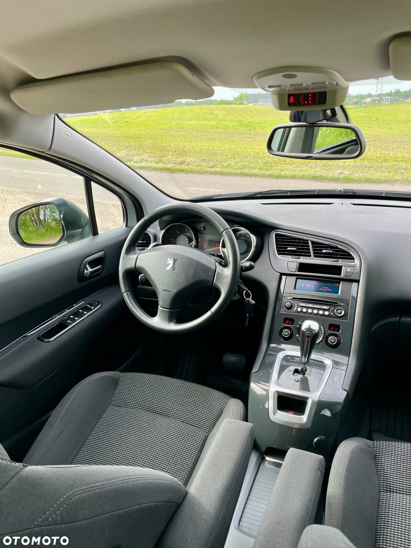 Peugeot 5008 e-HDI FAP 115 EGS6 Stop&Start Active - 19