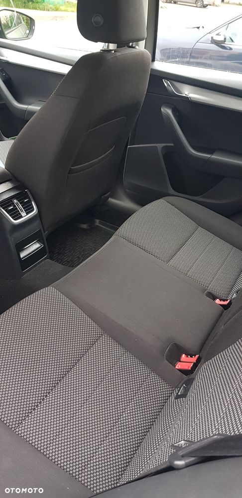 Skoda Octavia 1.4 TSI Ambition - 10