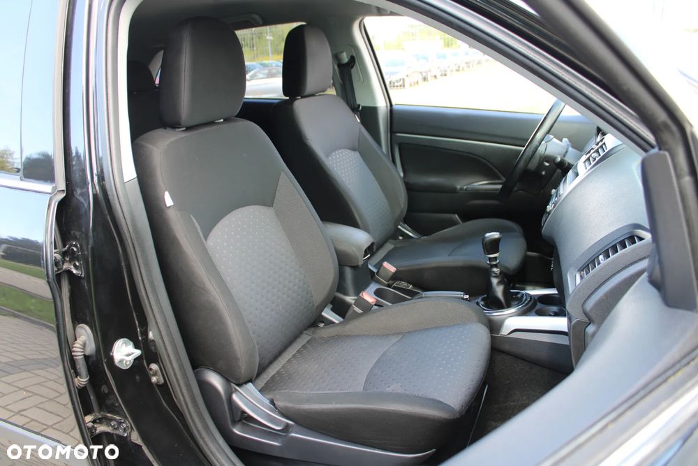 Mitsubishi ASX - 24