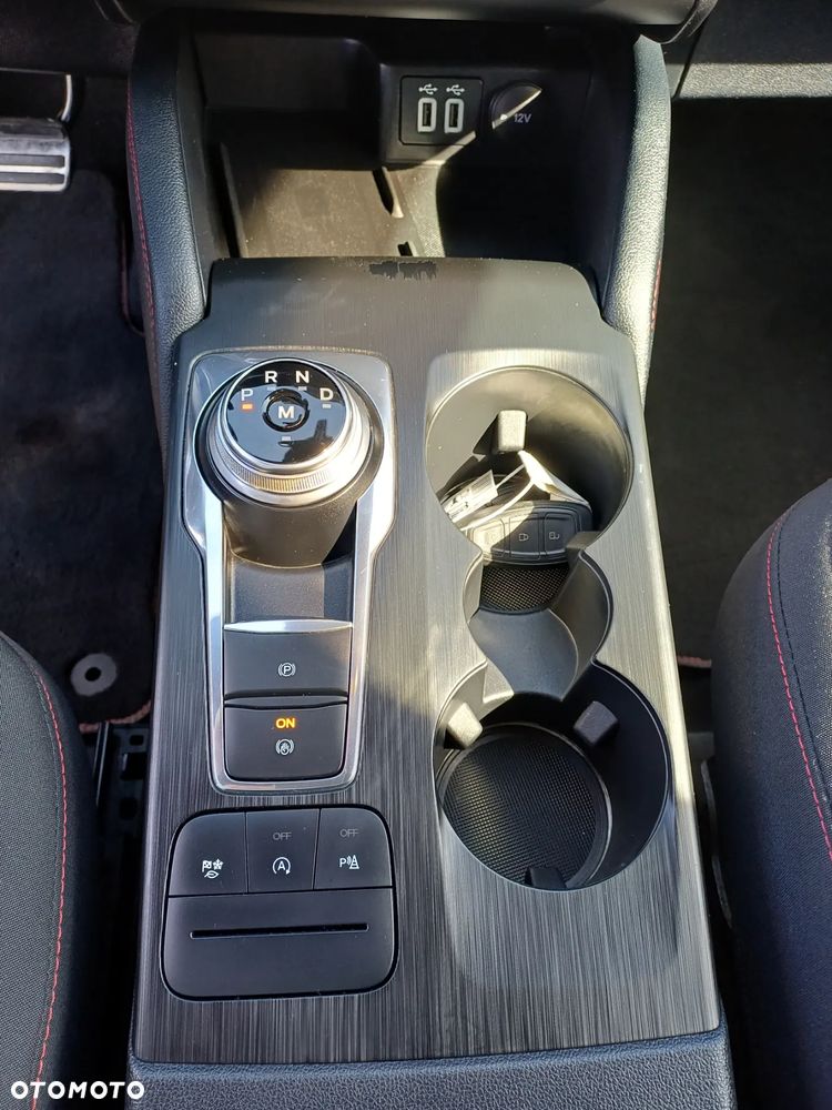 Ford Kuga 1.5 TDCi 2x4 ST-Line - 20