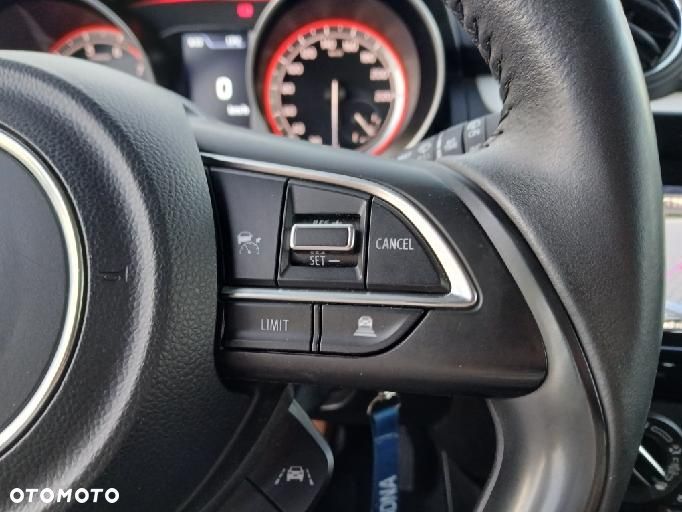 Suzuki Swift 1.2 Dualjet SHVS Premium Plus CVT - 16