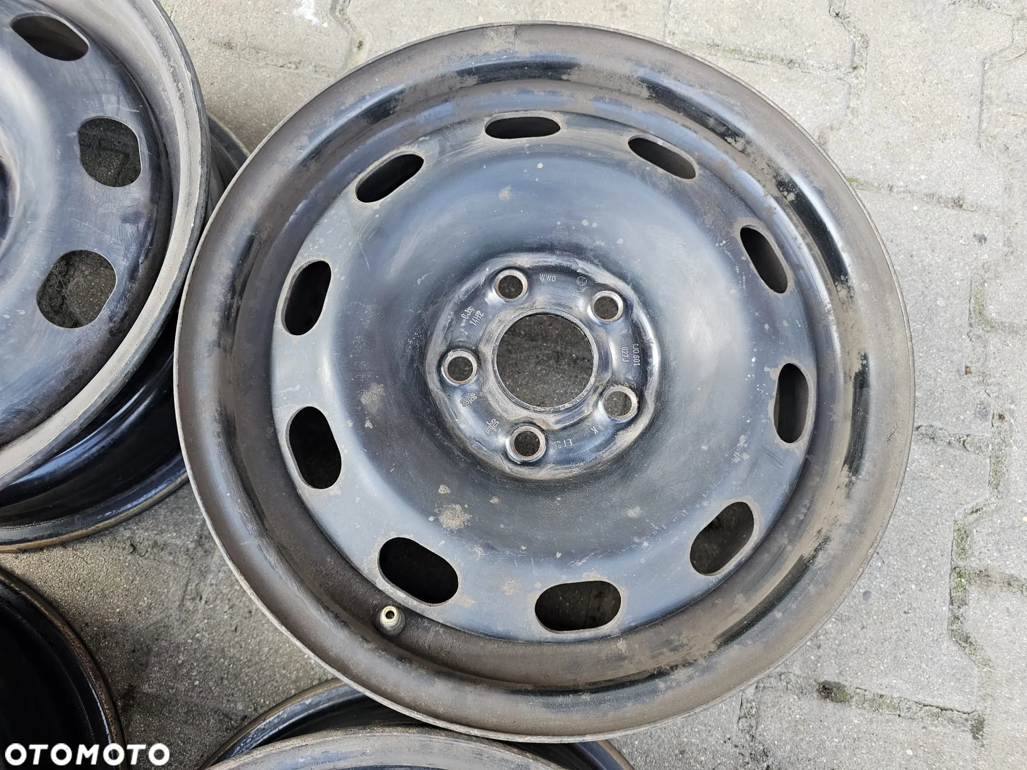 (S36) Felgi stalowe 14'' Volkswagen OE Polo Golf 4 Skoda Rapid Octavia Fabia Audi A1 A3 / 6Jx14 ET38 5x100 - 3