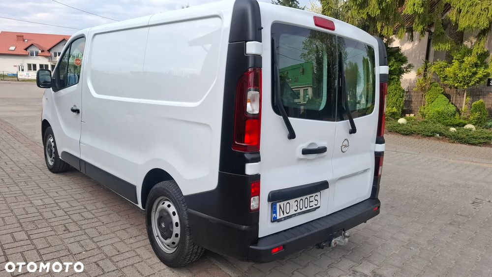 Opel Vivaro - 6
