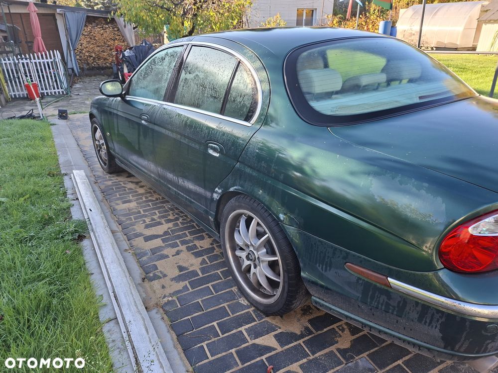 Jaguar S-Type - 6