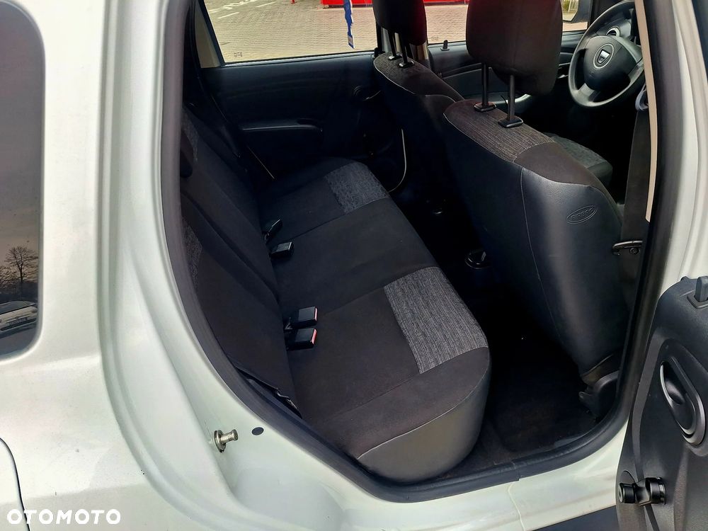 Dacia Duster dCi 90 FAP 4x2 Ambiance - 13