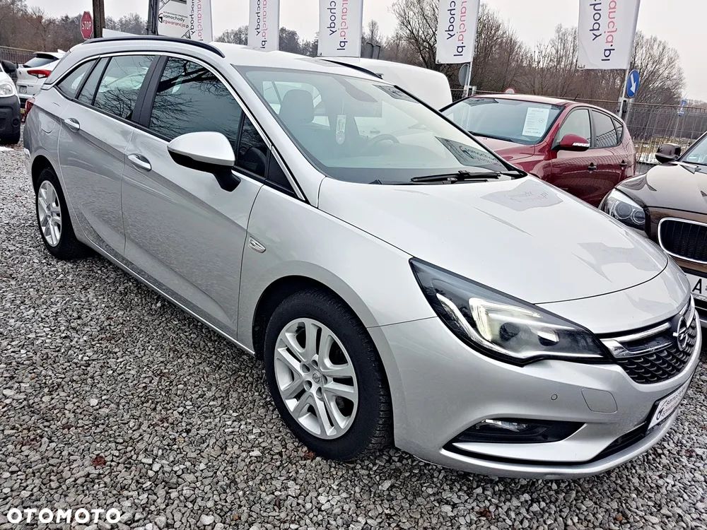 Opel Astra 1.6 CDTI Enjoy S&S - 31