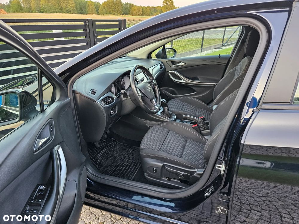 Opel Astra V 1.6 CDTI Enjoy S&S - 10