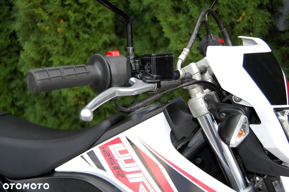 Yamaha WR - 13