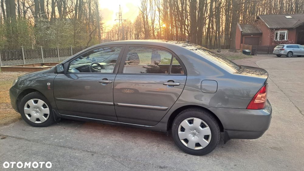 Toyota Corolla 1.4 VVT-i Terra - 2