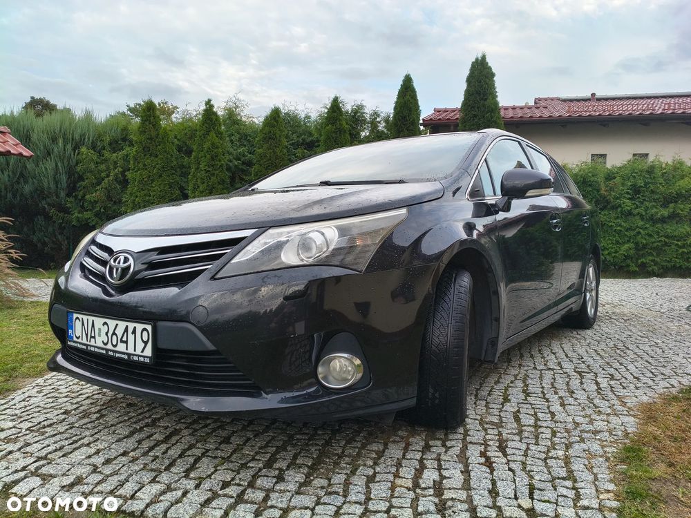 Toyota Avensis 2.0 D-4D Active - 13