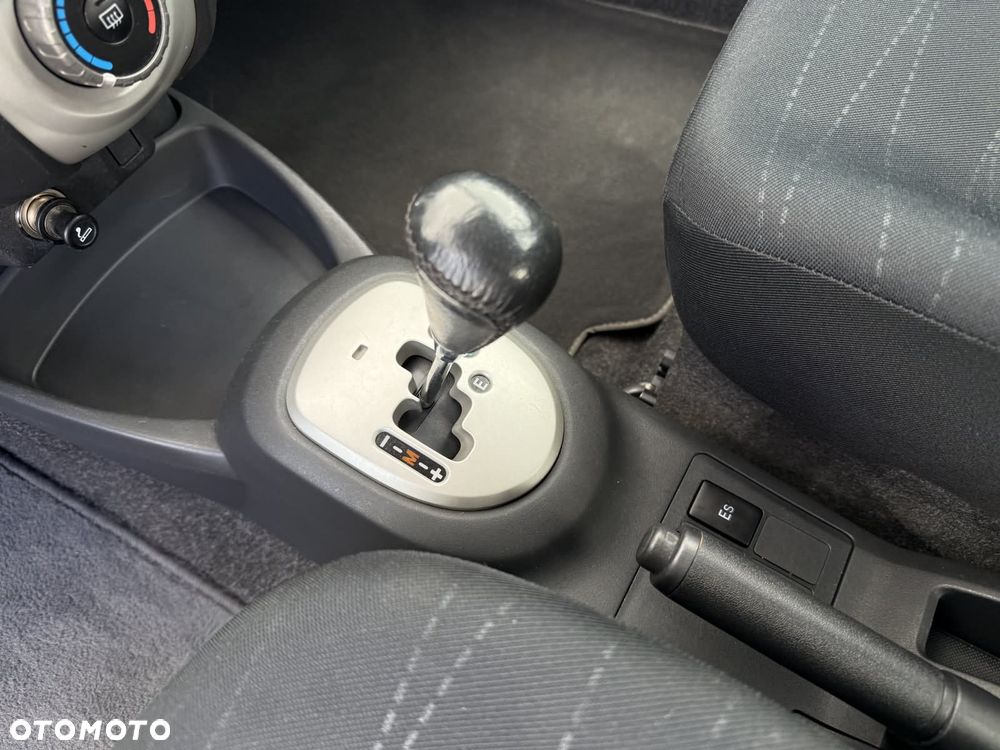 Toyota Yaris 1.3 VVT-i Multi Mode Sol - 30