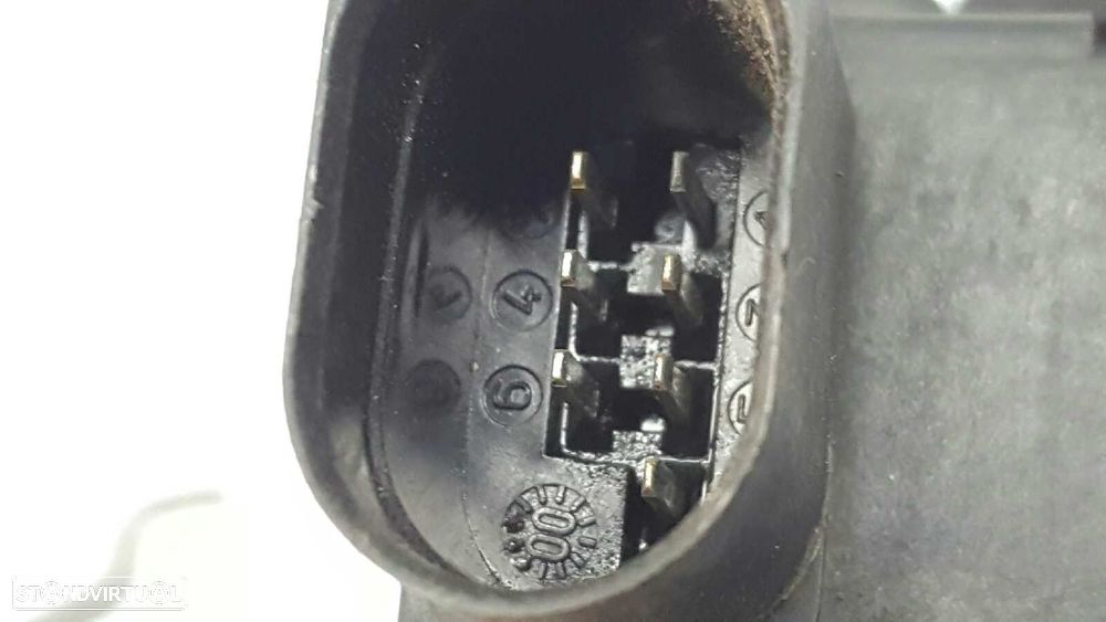 FECHADURA PORTA TRASEIRA DIREITA AUDI A6 AVANT (4B5) 2.5 TDI QUATTRO - 2