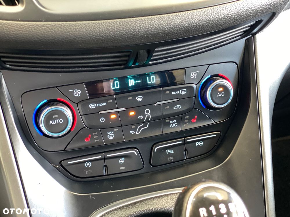 Ford Kuga 2.0 TDCi FWD Titanium - 30
