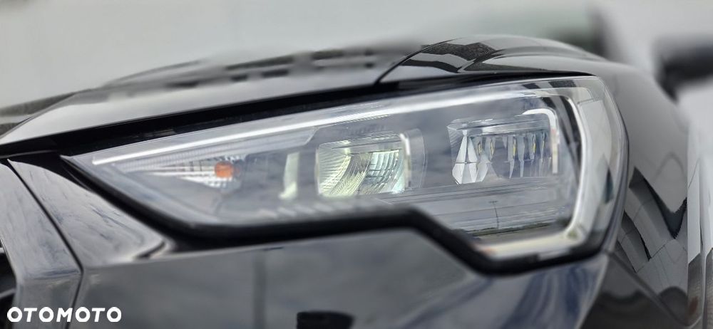 Audi Q3 2.0 TDI S tronic sport - 11