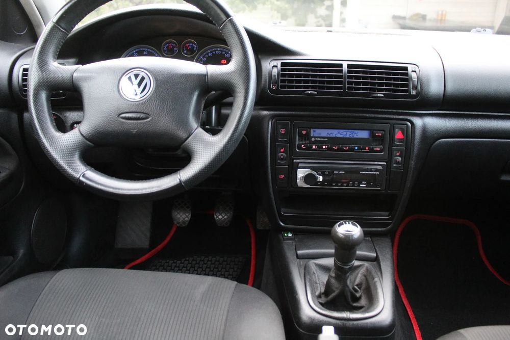 Volkswagen Passat 2.0 Exclusive - 8