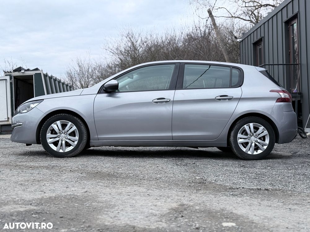 Peugeot 308 PureTech 110 Stop & Start Allure - 11