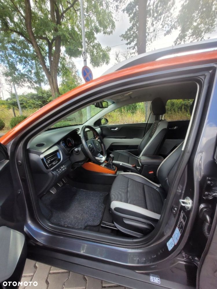 Kia Stonic 1.0 T-GDI 120 Platinum Edition - 12