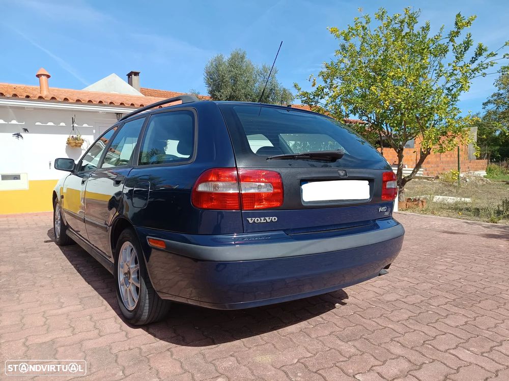 Volvo V40 Cross Country - 2