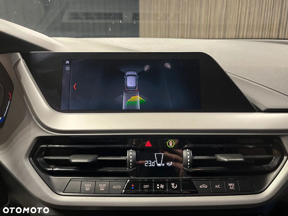 BMW Seria 1 120d Advantage - 14