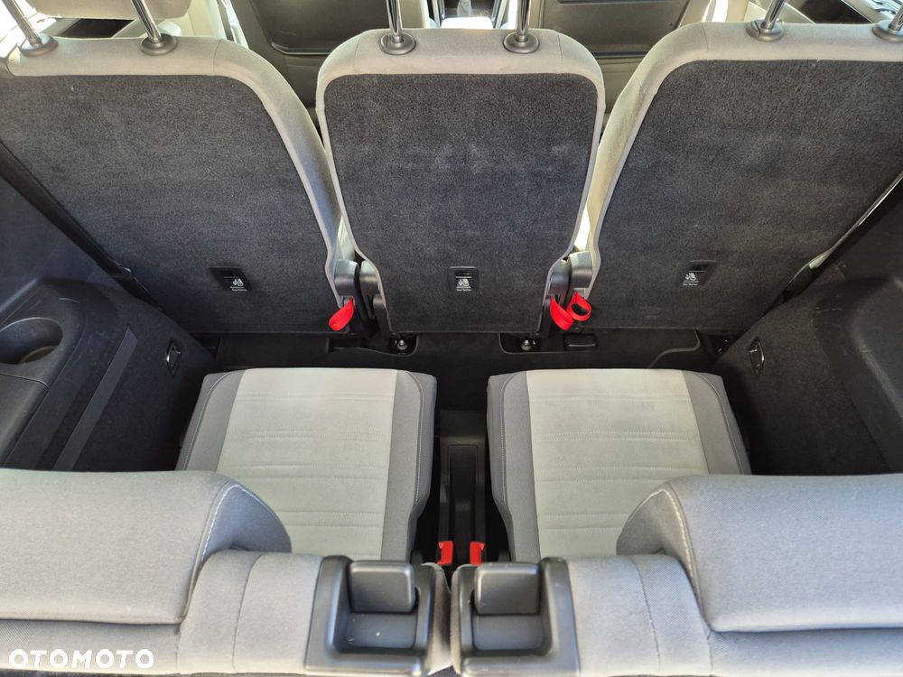 Volkswagen Touran 1.5 TSI ACT OPF Comfortline - 27