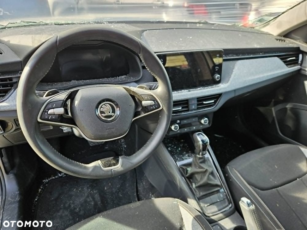 Skoda Kamiq 1.0 TSI DSG Active - 4