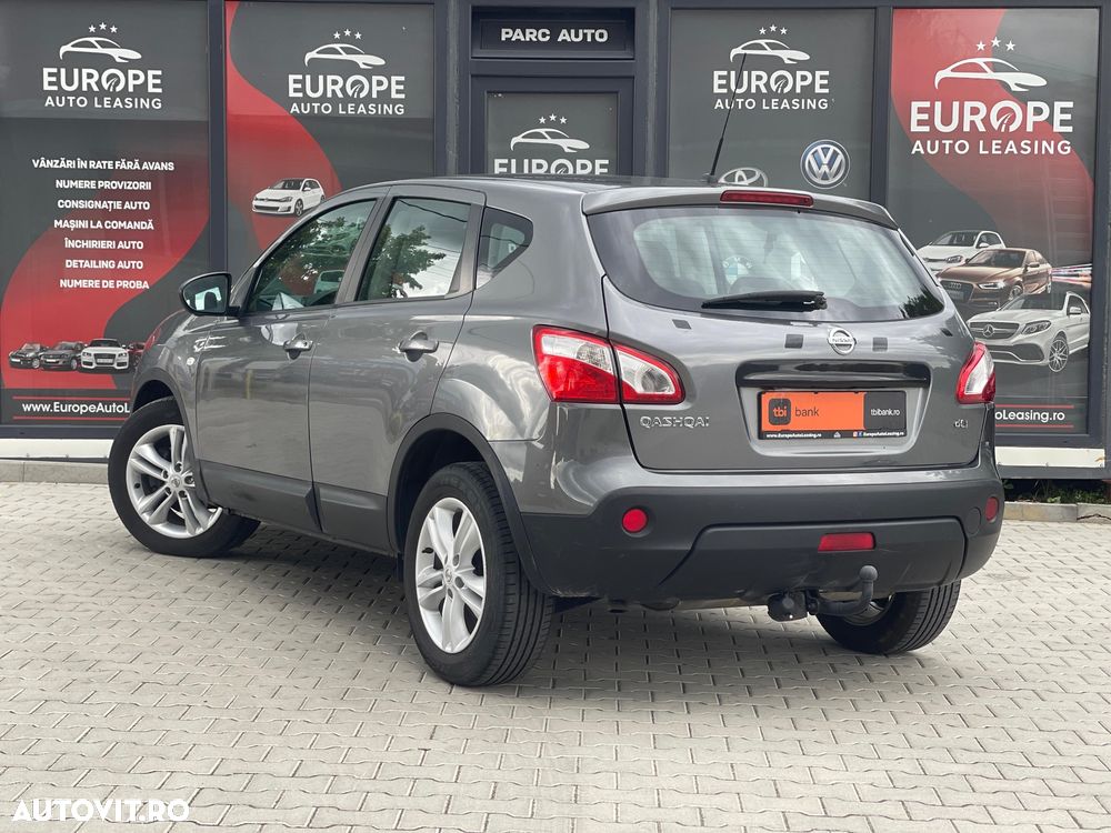 Nissan Qashqai 1.6 DCI 4 x 4 DPF Start/Stop tekna - 4