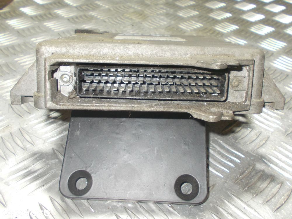 Peugeot 206 - sterownik silnika 1.1 B - 2