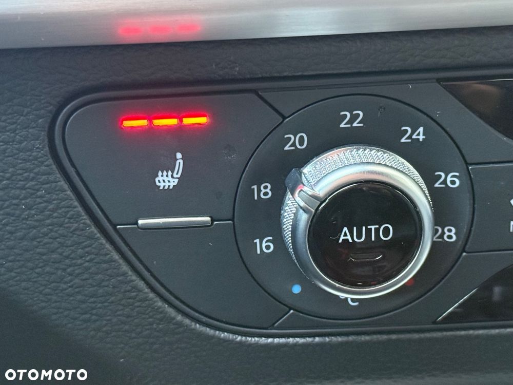 Audi Q5 Sportback 40 TDI quattro S tronic S line - 27