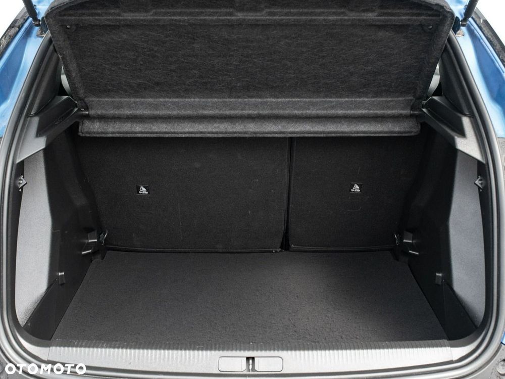 Peugeot 2008 1.2 PureTech Active Pack S&S - 28