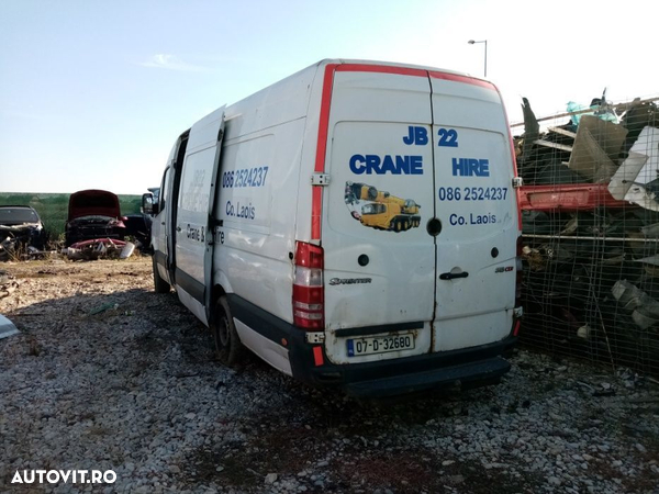 Dezmembrez Mercedes Benz Sprinter 906 315 cdi