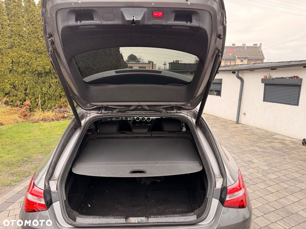 Mercedes-Benz CLA 180 d 8G-DCT Edition 2022 - 18