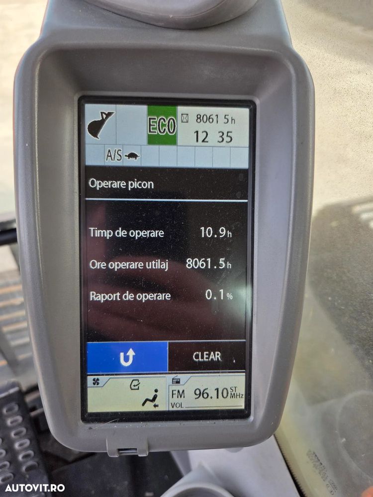 Hitachi ZX350, 2018, 8.061h, cupa noua, Masa operationala 35,6t, Inst hidr pe picon pe brate, inst hidr rotire, gresare automata, senile 90% ok, 3 pompe hidr HITACHI, produs in JAPONIA, Isuzu 282CP, Ad sapare 7,5m, ridica 22t, STARE F BUNA-PROMOTIE 89.900EUR - 12