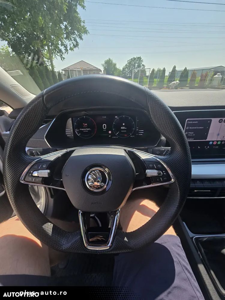 Skoda Octavia 2.0 TDI Style - 19
